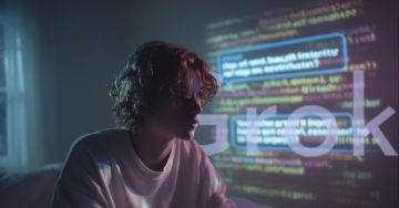 La nouvelle stratégie de Grok : entre liberté algorithmique et dérive idéologique, un défi inédit pour l'avenir démocratique et éducatif de nos sociétés