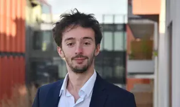 Maxime Darrin Professeur affilié en Ethique de l’IA et Doctorant en informatique